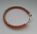 Armband flätat läderband sand