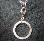 Berlock smidd ring bred