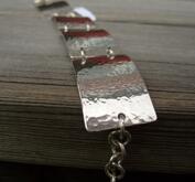 Armband handsmidda plattor