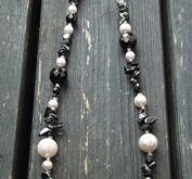Hematit och glas halsband