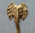 Elefant i mässing
