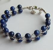 Flätat armband med Lapis Lazuli