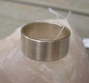 Matterad ring 9 mm